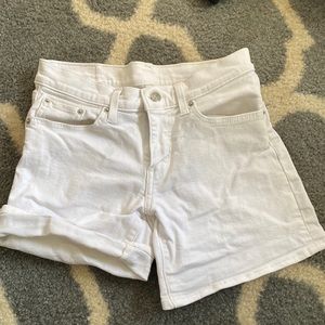 White Levi jean shorts